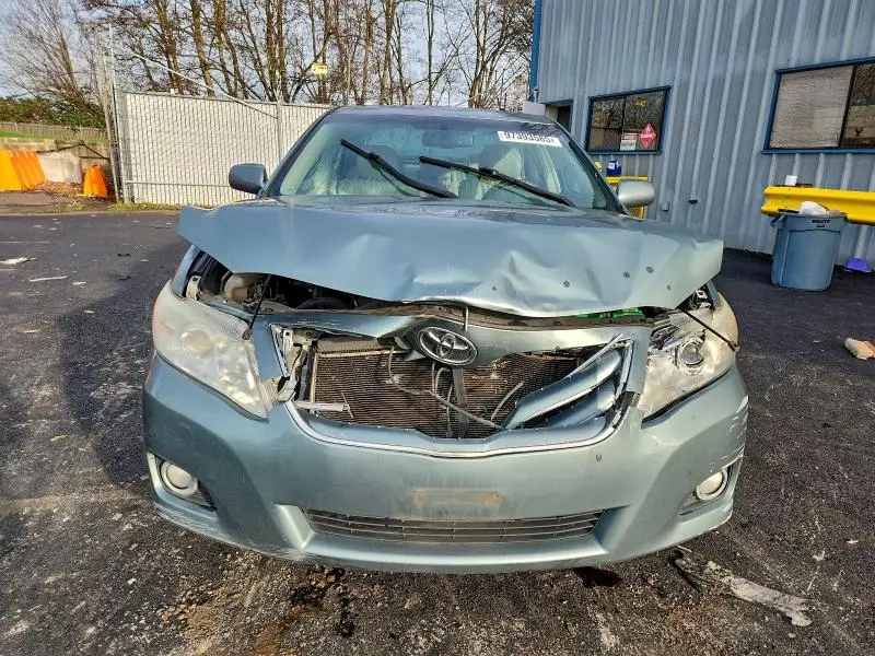 2011 TOYOTA CAMRY   