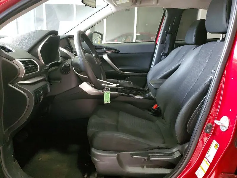 2020 MITSUBISHI ECLIPSE CROSS ES  