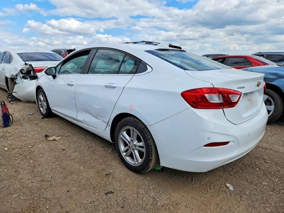2016 CHEVROLET CRUZE LT  