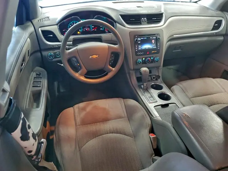2015 CHEVROLET TRAVERSE LS  