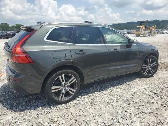 2020 VOLVO XC60 T6 MOMENTUM  