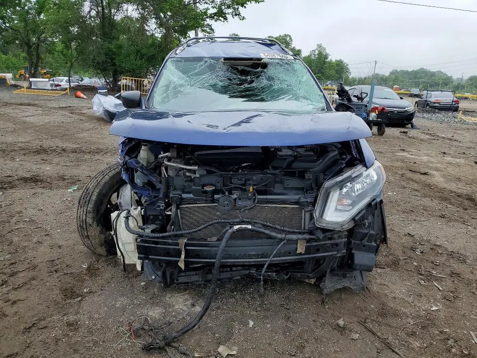 2017 NISSAN ROGUE SV  