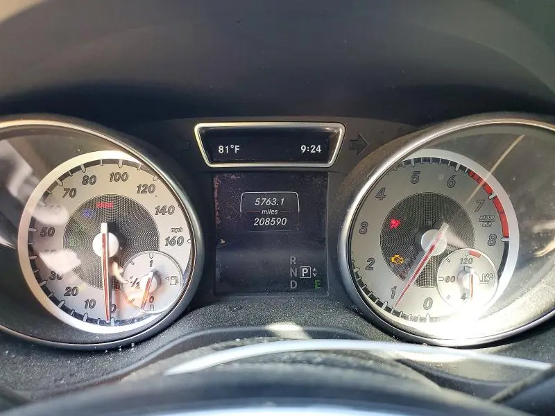 2015 MERCEDES-BENZ GLA 250  