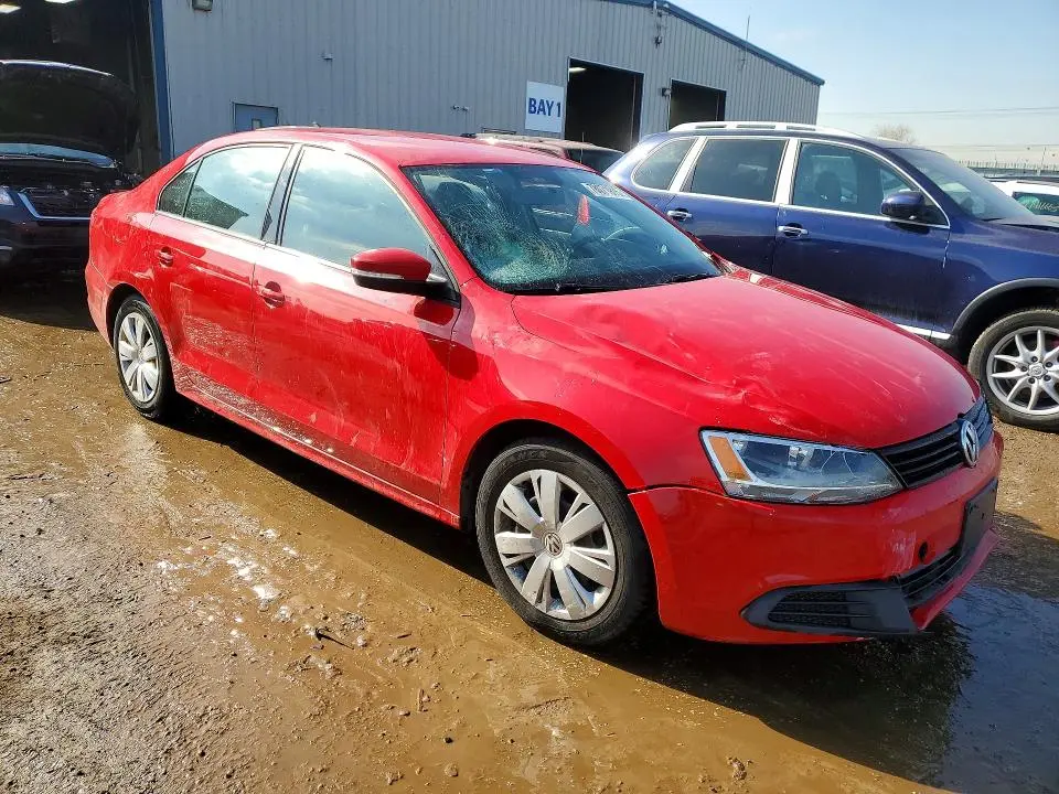 2014 VOLKSWAGEN JETTA SE  