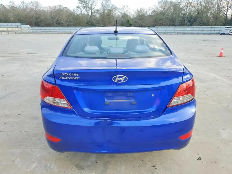 2013 HYUNDAI ACCENT GLS  