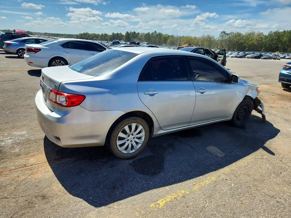 2013 TOYOTA COROLLA LE  