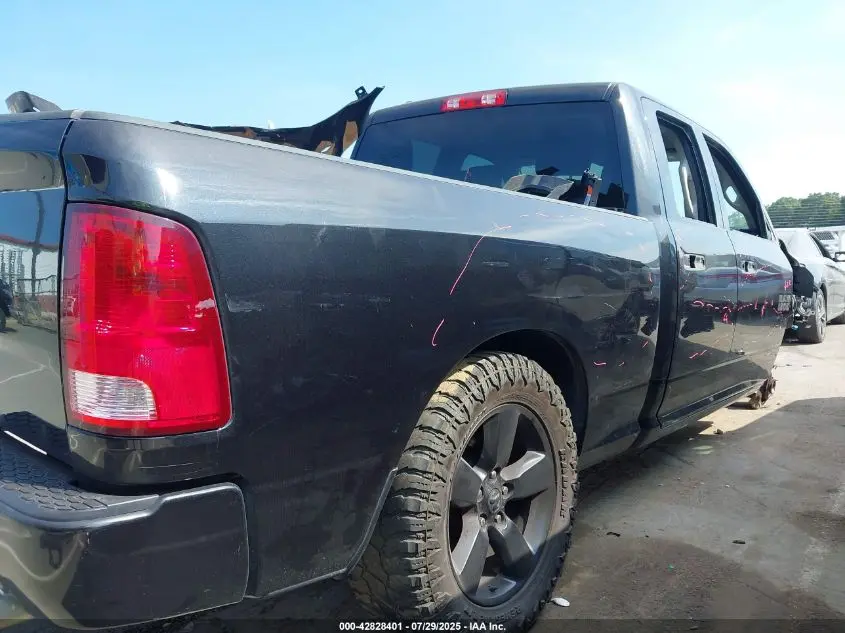 2017 RAM 1500 EXPRESS  4X2 6'4 BOX