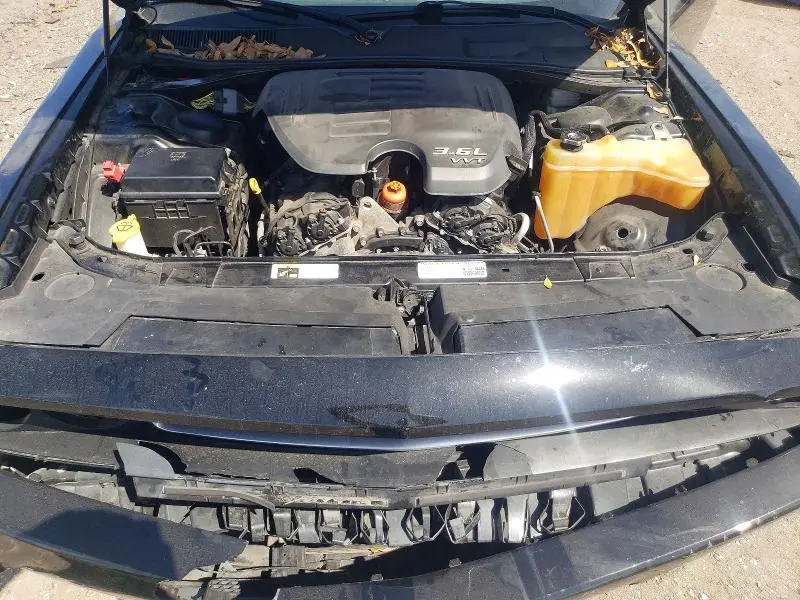 2014 DODGE CHALLENGER SXT  