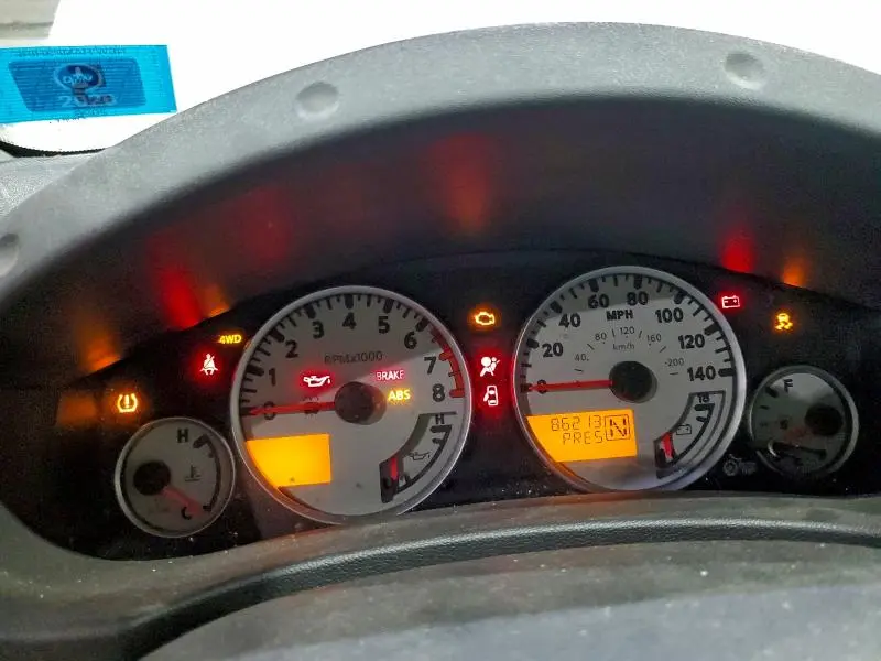 2012 NISSAN FRONTIER SV  