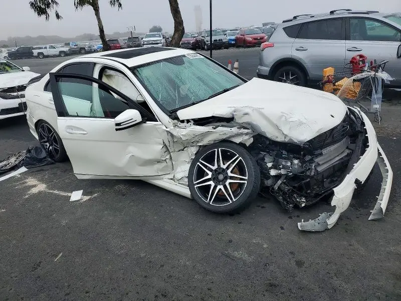 2014 MERCEDES-BENZ C 250  