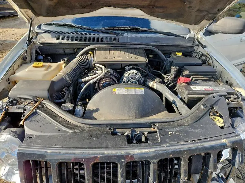 2010 JEEP GRAND CHEROKEE LAREDO  