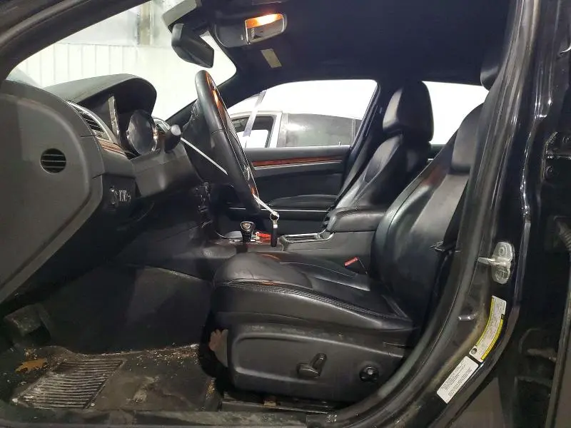 2012 CHRYSLER 300 LIMITED  