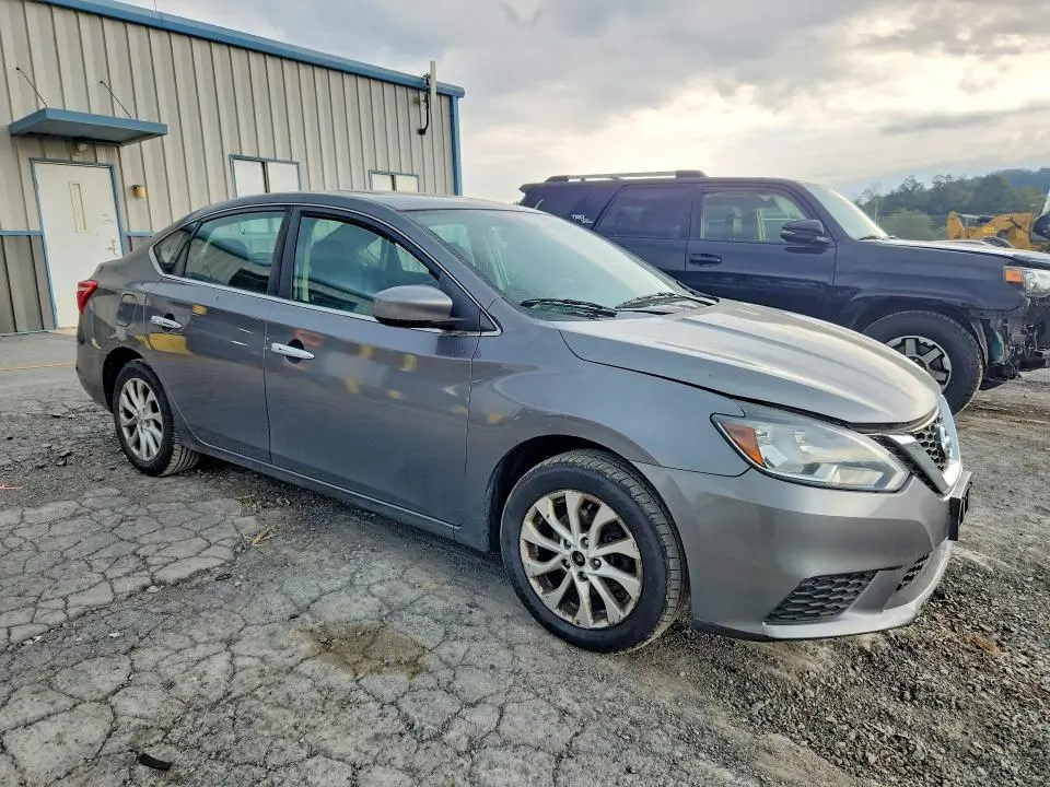 2017 NISSAN SENTRA SV  