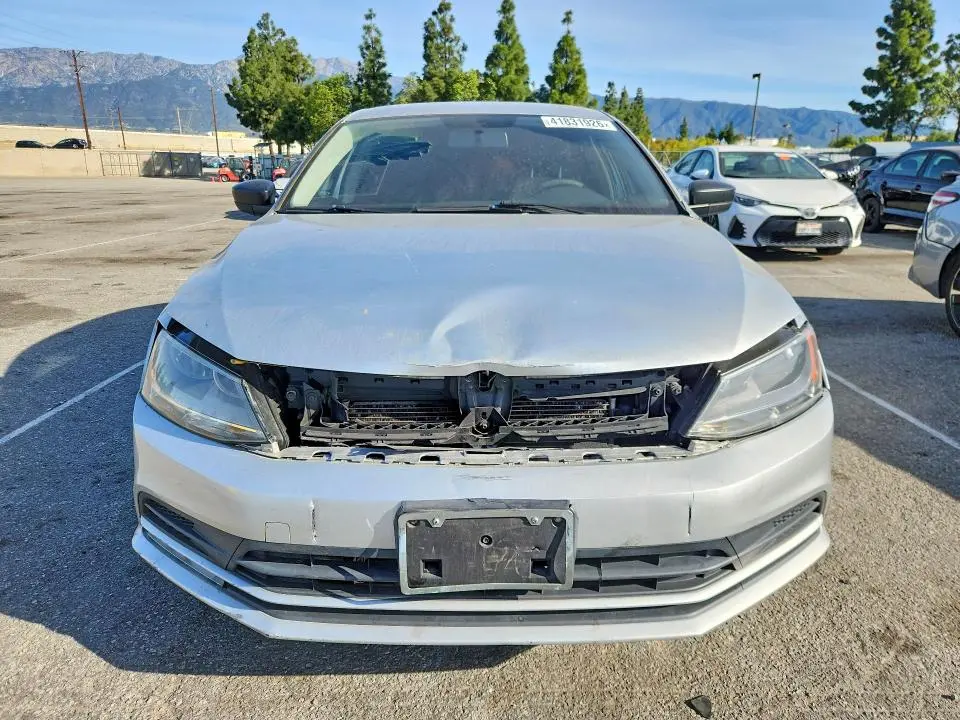 2015 VOLKSWAGEN JETTA BASE  