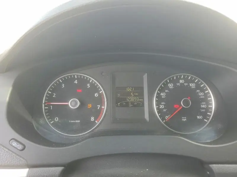 2014 VOLKSWAGEN JETTA SE  