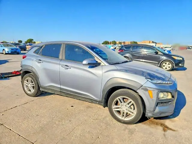 2018 HYUNDAI KONA SE  