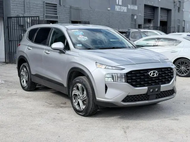 2022 HYUNDAI SANTA FE SE  