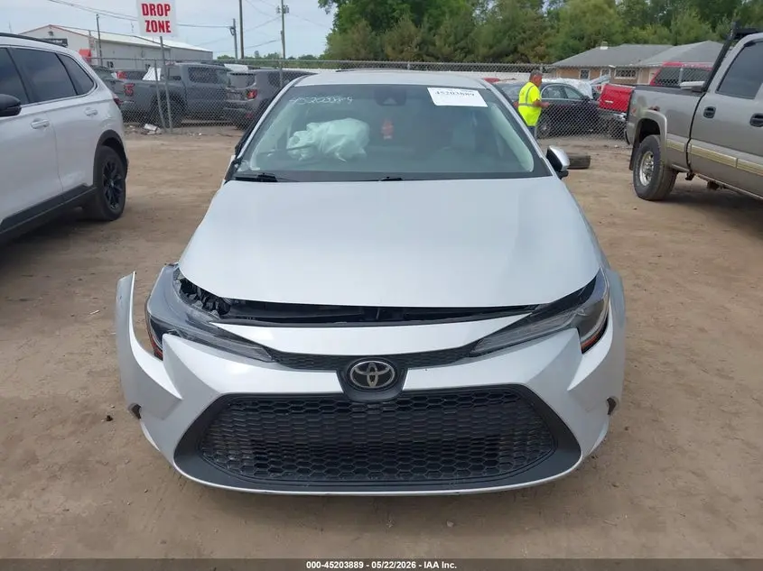 2022 TOYOTA COROLLA LE