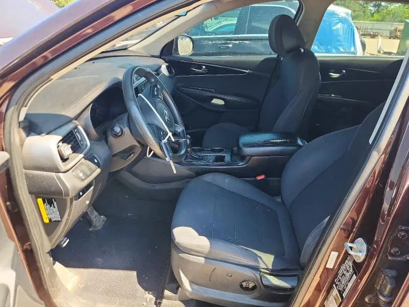 2016 KIA SORENTO LX  