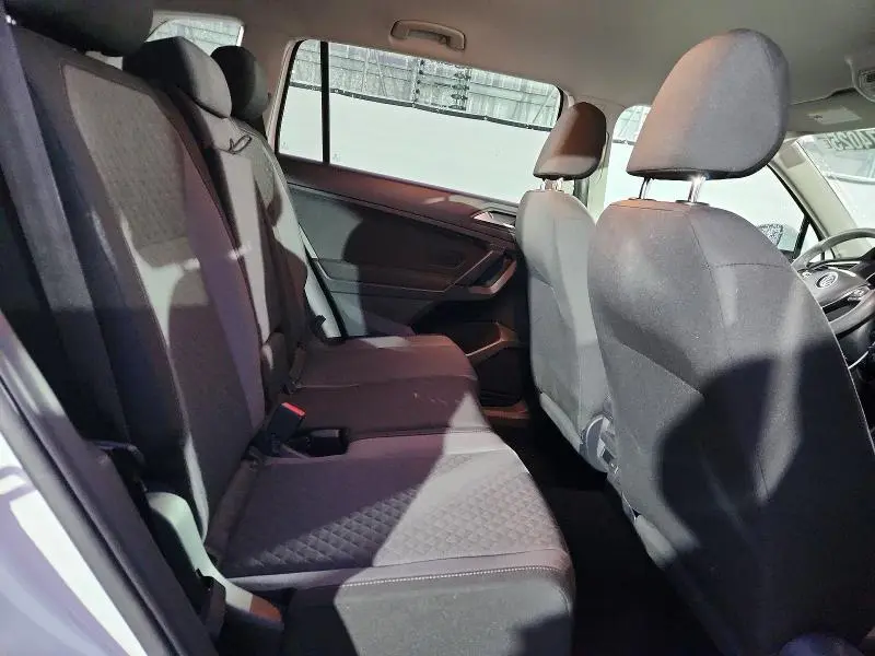 2019 VOLKSWAGEN TIGUAN S  