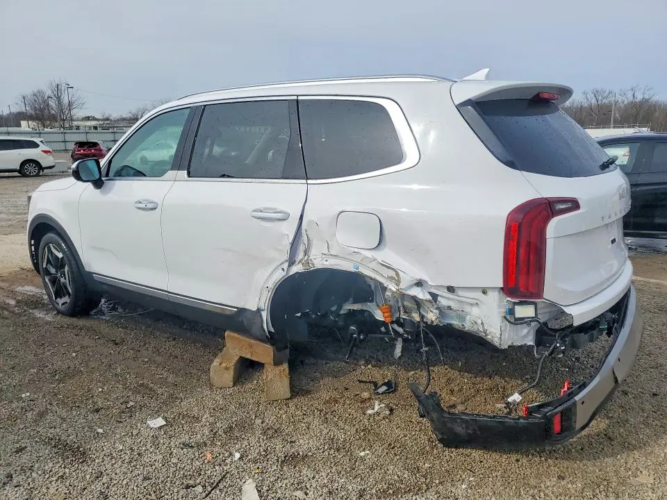 2025 KIA TELLURIDE S  