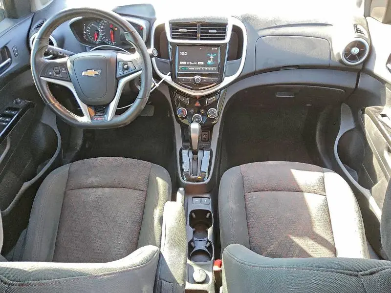 2017 CHEVROLET SONIC LT  