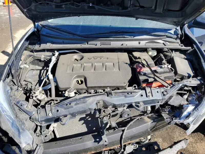 2019 TOYOTA COROLLA SE  