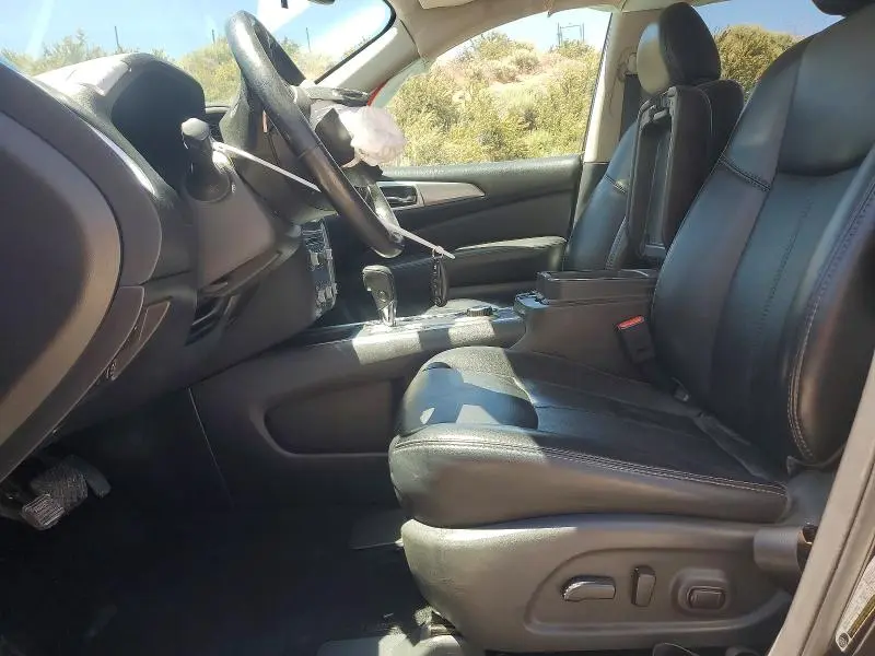 2019 NISSAN PATHFINDER SL  
