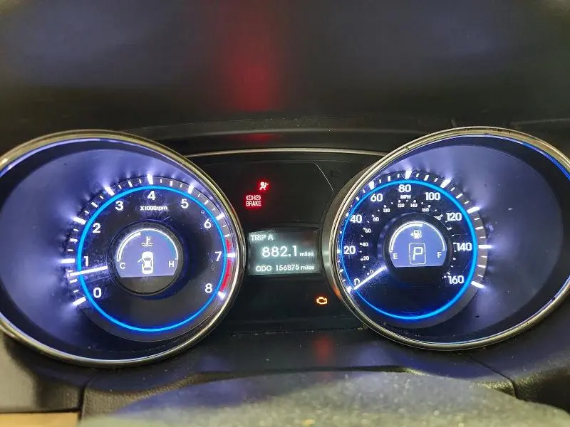 2011 HYUNDAI SONATA GLS  