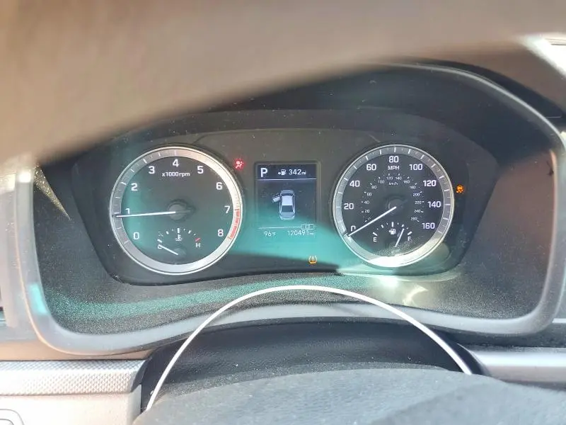 2018 HYUNDAI SONATA SE  