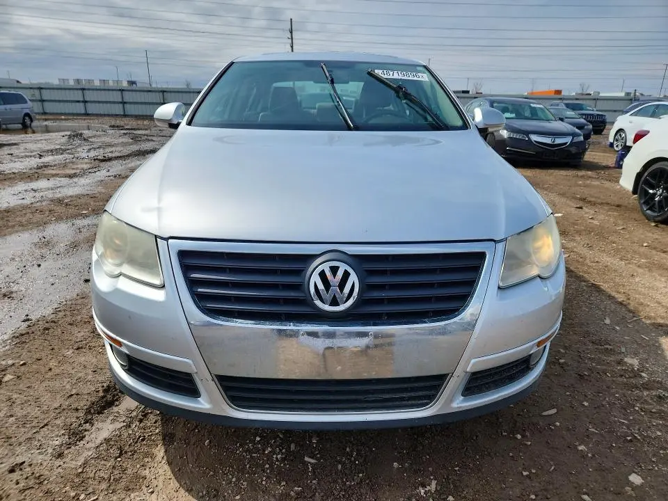 2010 VOLKSWAGEN PASSAT KOMFORT  
