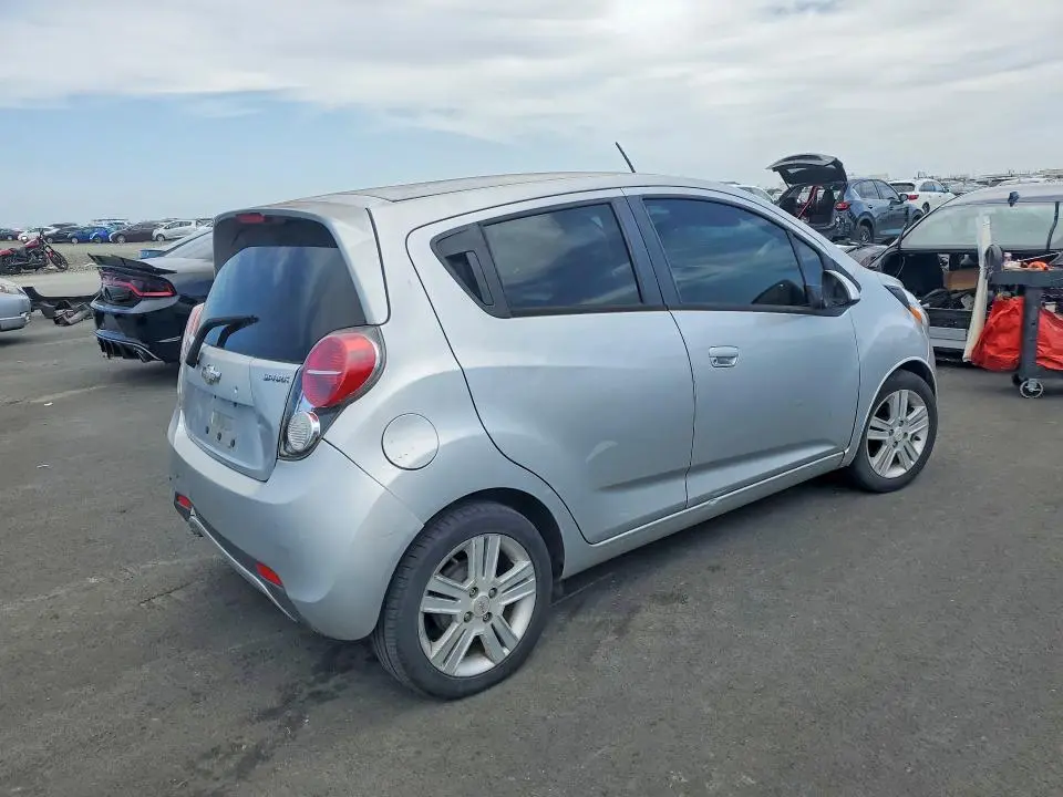 2014 CHEVROLET SPARK 1LT  