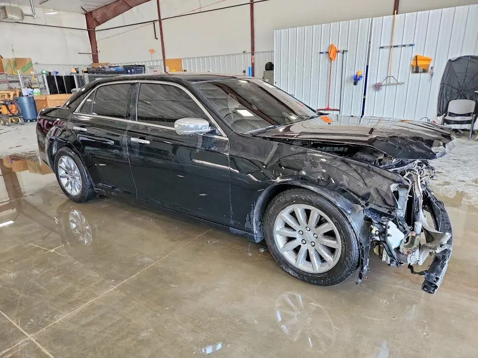 2012 CHRYSLER 300C   
