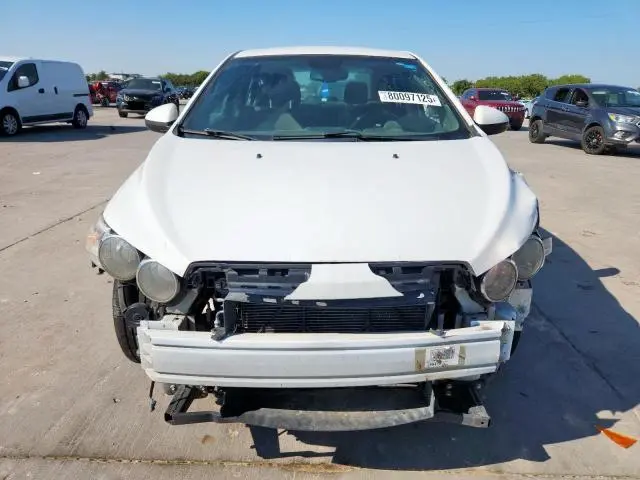 2016 CHEVROLET SONIC LT  