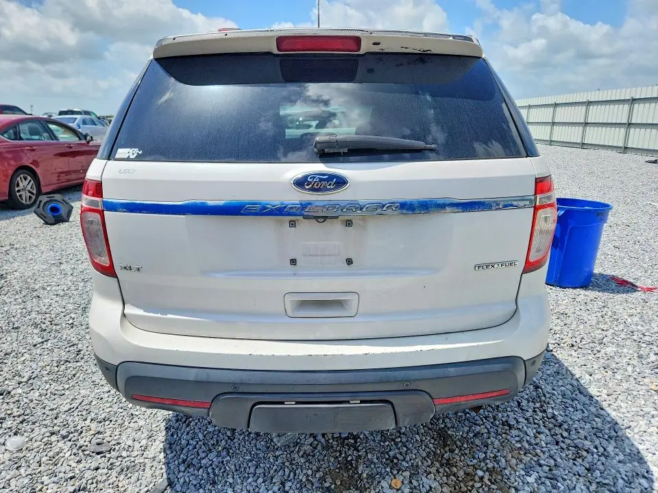 2014 FORD EXPLORER XLT  