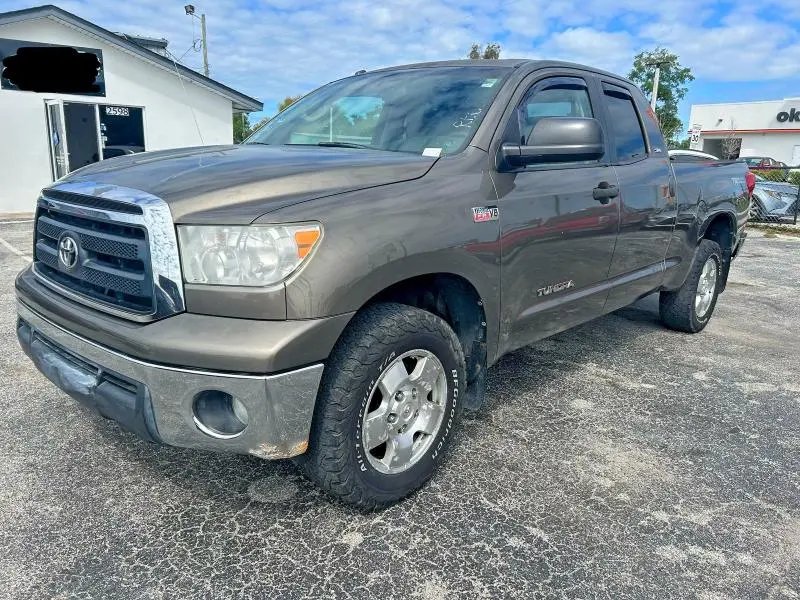 2011 TOYOTA TUNDRA GRADE  
