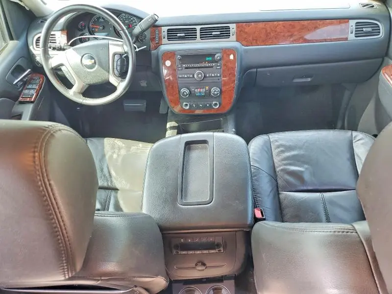 2011 CHEVROLET TAHOE C1500 LS  