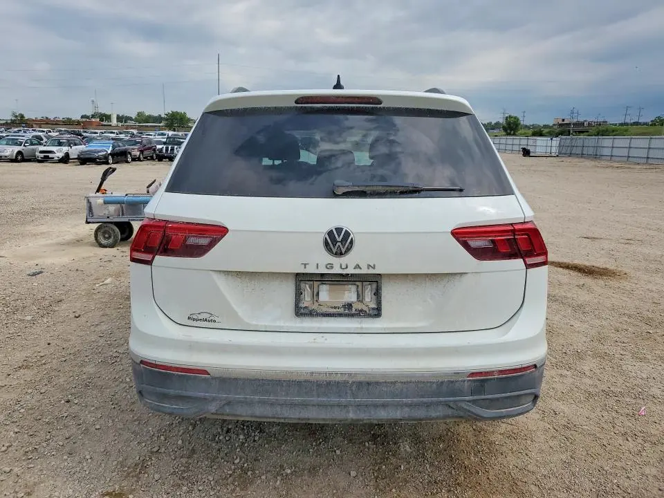 2022 VOLKSWAGEN TIGUAN S  