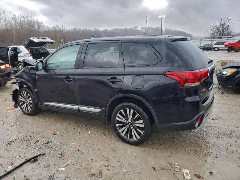 2019 MITSUBISHI OUTLANDER SE  