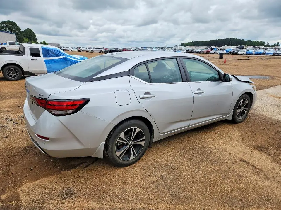 2021 NISSAN SENTRA SV  
