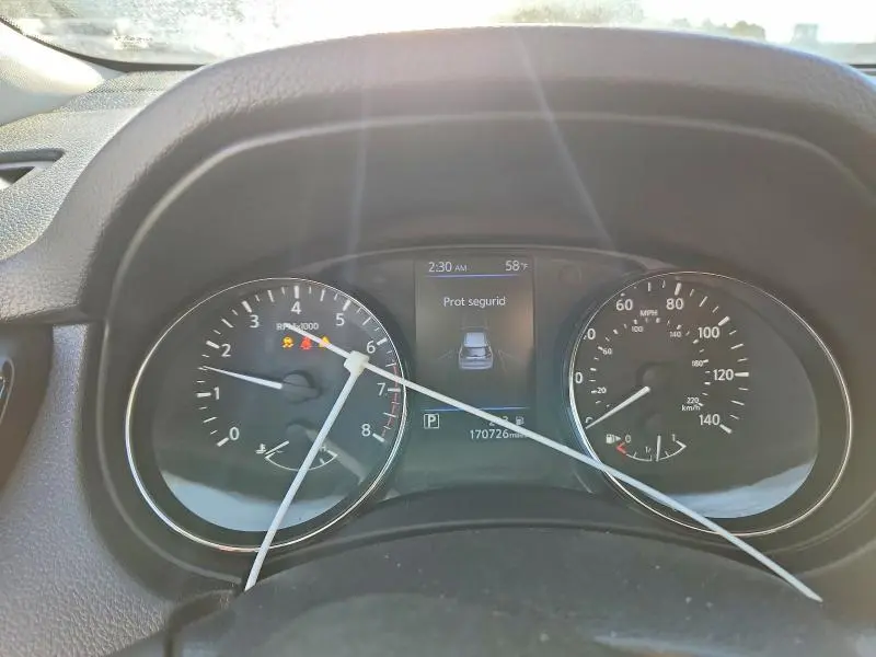2018 NISSAN ROGUE S  