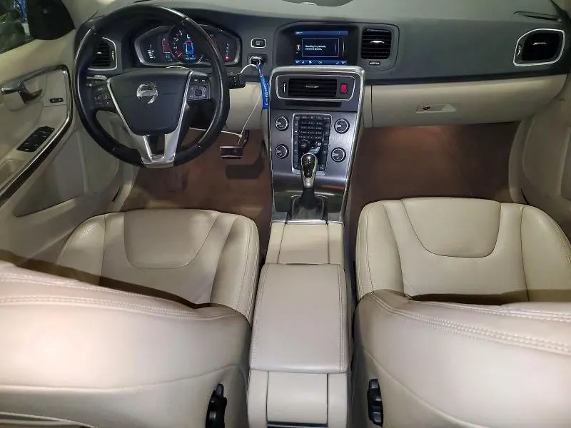 2014 VOLVO S60 T5  