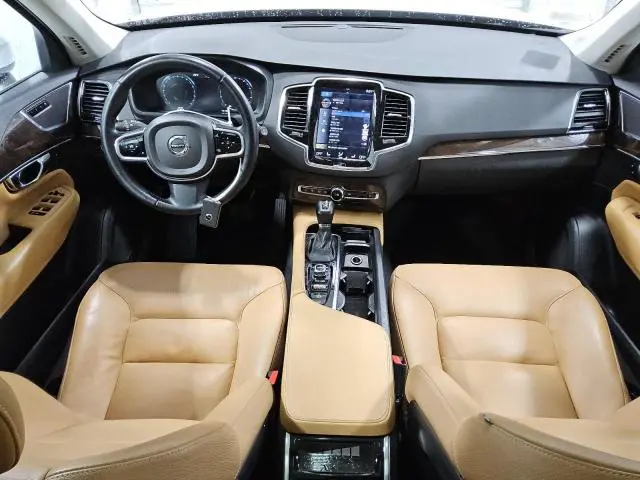 2016 VOLVO XC90 T6  