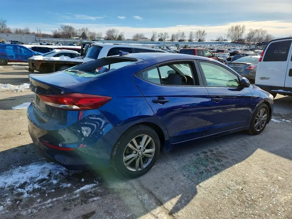 2018 HYUNDAI ELANTRA SEL  
