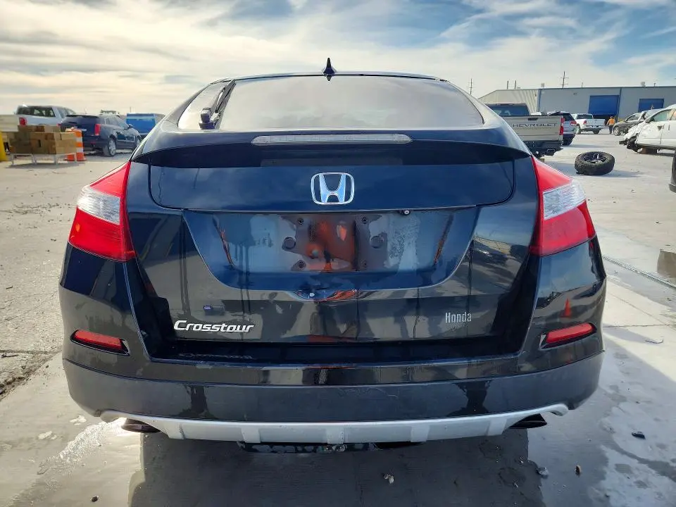 2015 HONDA CROSSTOUR EXL  