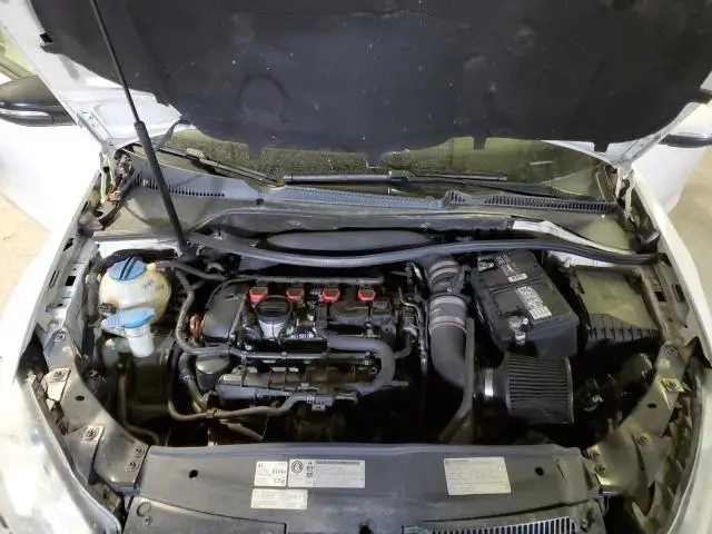 2012 VOLKSWAGEN GTI 
