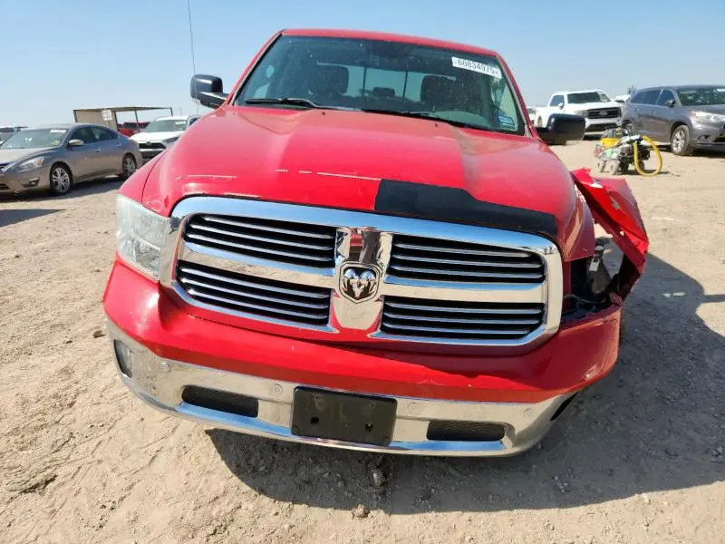 2015 RAM 1500 SLT  