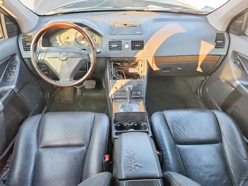 2010 VOLVO XC90 3.2  