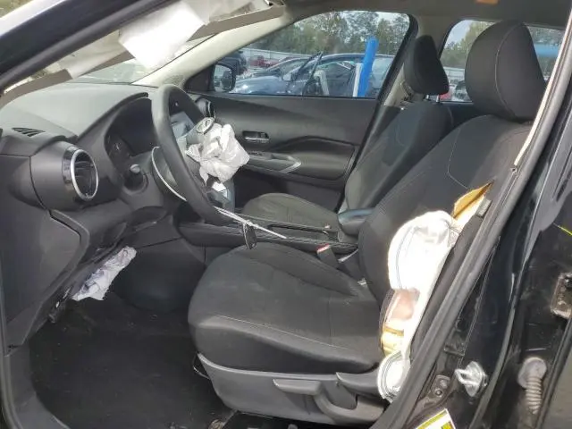 2024 NISSAN KICKS SV  