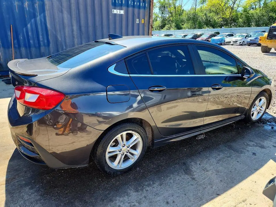 2016 CHEVROLET CRUZE LT  